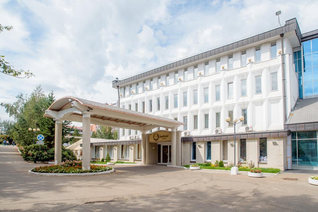 Sun Hotel Irkutsk Exterior foto